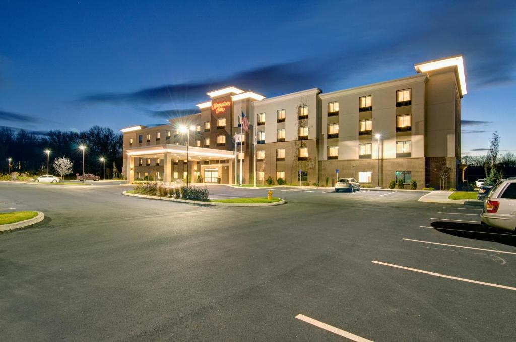 Hampton Inn Boston - Westborough Main image 1